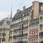 Place Maubert Coeur De Paris Beau Nid Contemporain Vue Paris Calme Clair Dernier Etage Clim Ascenseur